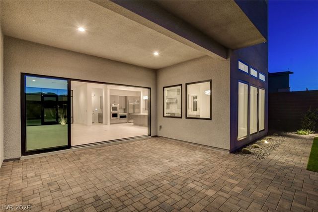 10748 Desert Heights Avenue, Las Vegas, NV 89135