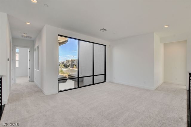 10748 Desert Heights Avenue, Las Vegas, NV 89135