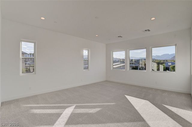 10748 Desert Heights Avenue, Las Vegas, NV 89135