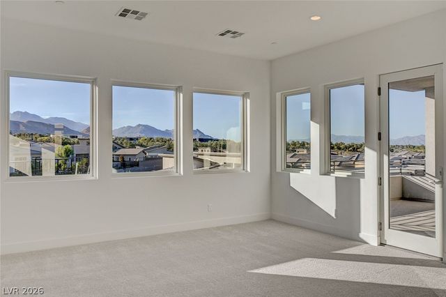 10748 Desert Heights Avenue, Las Vegas, NV 89135