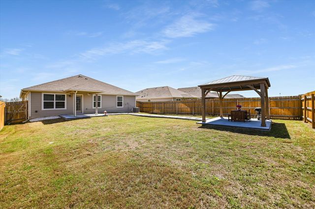 219 James River DR, Hutto, TX 78634