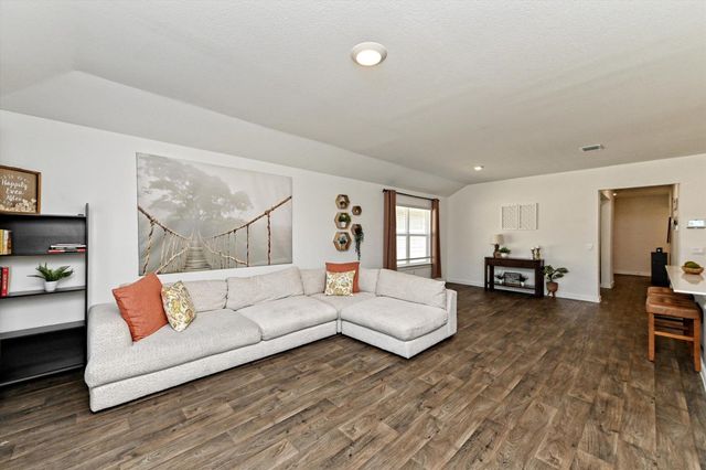 219 James River DR, Hutto, TX 78634