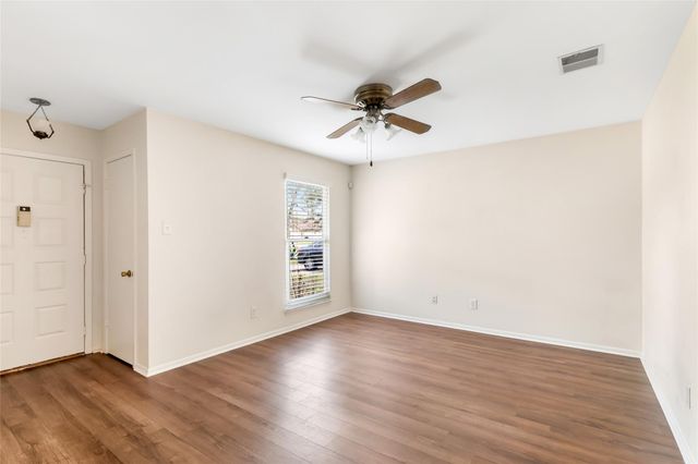 2722 Foliage Green Drive, Houston, TX 77339