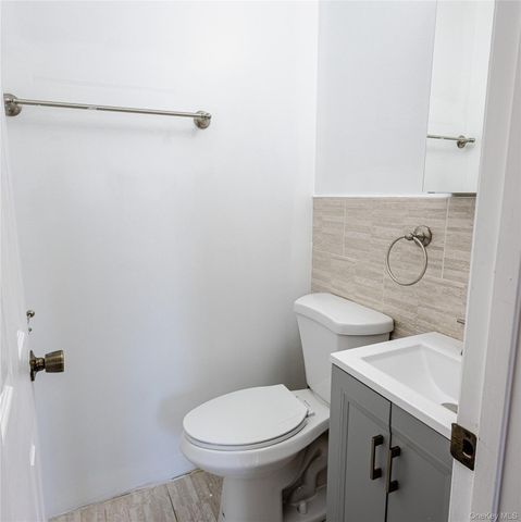 132-16 Hillside Avenue, Richmond Hill, NY 11418