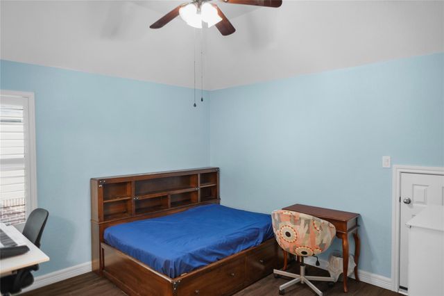 12608 Floral Park Lane, Pearland, TX 77584