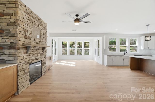 208 Cross Creek Drive, Cherryville, NC 28021