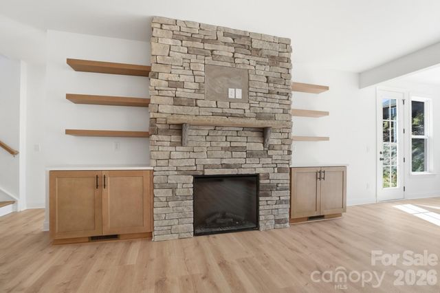 208 Cross Creek Drive, Cherryville, NC 28021