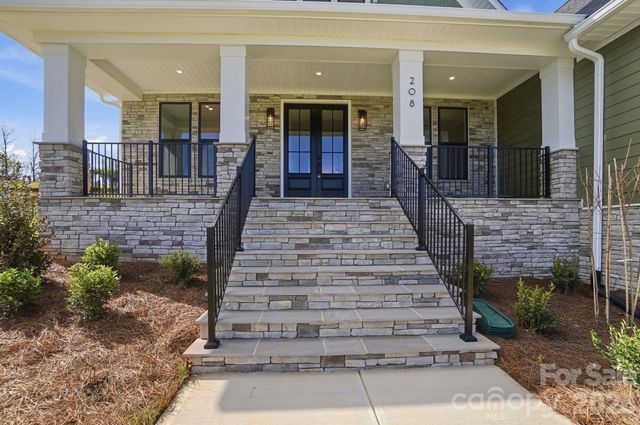 208 Cross Creek Drive, Cherryville, NC 28021