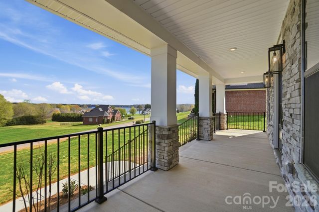208 Cross Creek Drive, Cherryville, NC 28021
