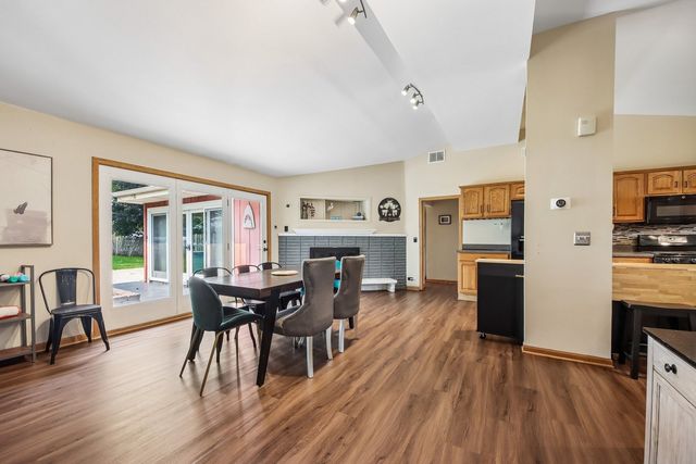 35672 N Sheridan Drive, Fox Lake, IL 60020