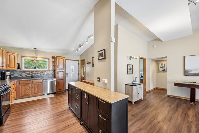 35672 N Sheridan Drive, Fox Lake, IL 60020