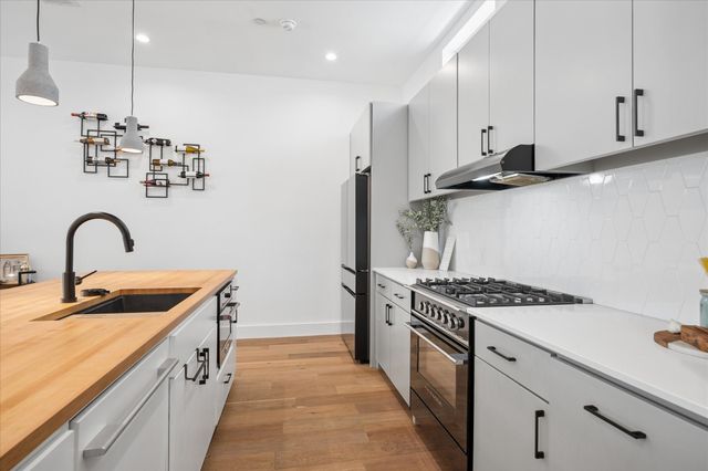 236 Melba Street 103, Dallas, TX 75208