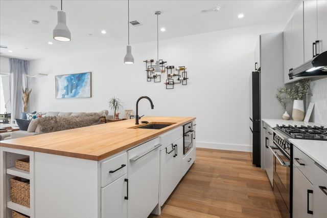 236 Melba Street 103, Dallas, TX 75208