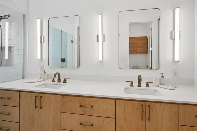 236 Melba Street 103, Dallas, TX 75208