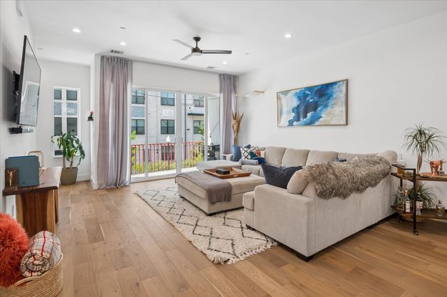 236 Melba Street 103, Dallas, TX 75208