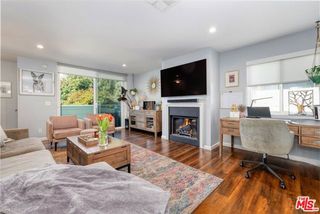 5811 Woodman Avenue 22, Van Nuys (los Angeles), CA 91401