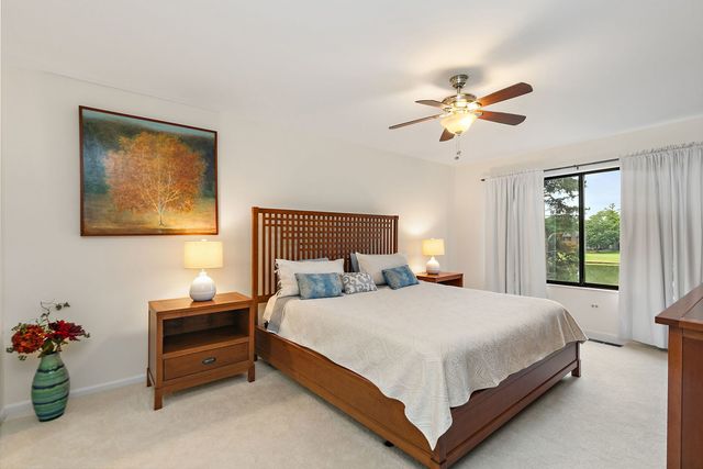 404 Shoreline Road 298, Lake Barrington, IL 60010