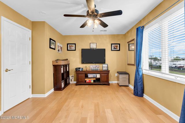 810 4th Avenue, Neptune City, NJ 07753