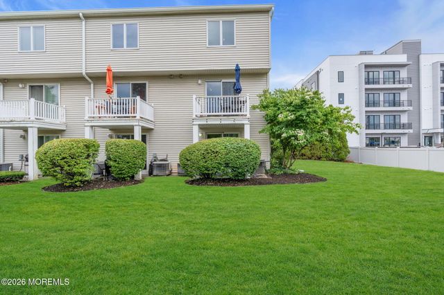 810 4th Avenue, Neptune City, NJ 07753