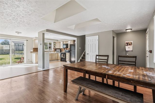 24 Huntington Parkway, Hamlin, NY 14464