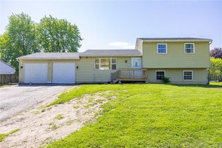24 Huntington Parkway, Hamlin, NY 14464