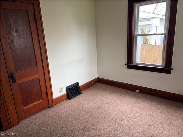 46 & 48 Hyde Avenue, Niles, OH 44446