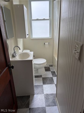 46 & 48 Hyde Avenue, Niles, OH 44446
