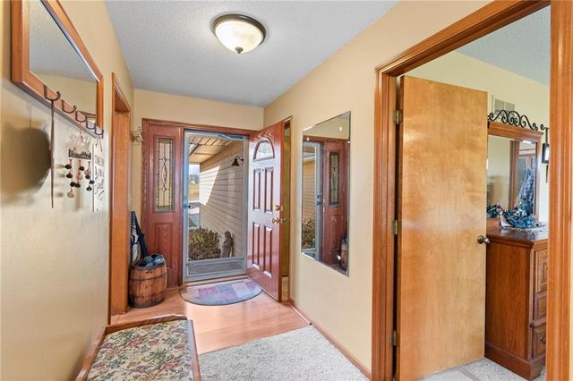 8446 Hh Highway, Odessa, MO 64076