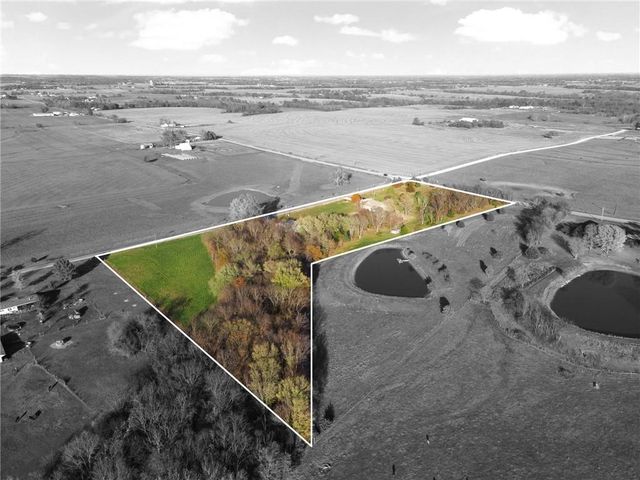 8446 Hh Highway, Odessa, MO 64076