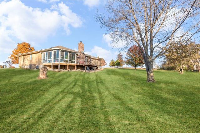 8446 Hh Highway, Odessa, MO 64076