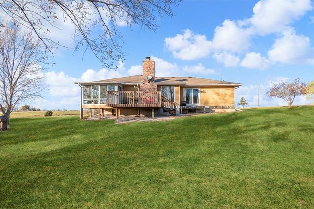 8446 Hh Highway, Odessa, MO 64076