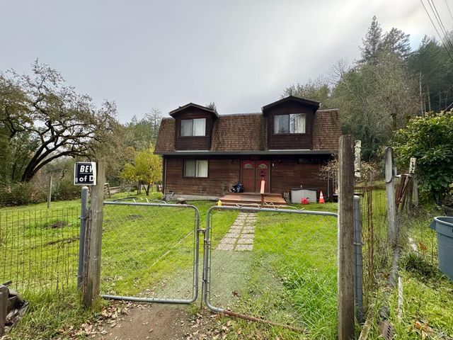 5083 Dry Creek Rd, Napa, CA 94558