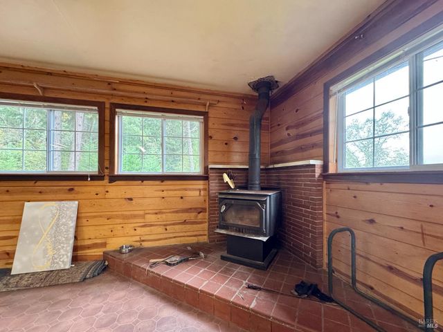 5083 Dry Creek Rd, Napa, CA 94558