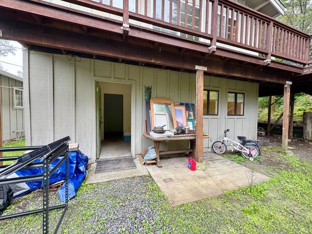 5083 Dry Creek Rd, Napa, CA 94558