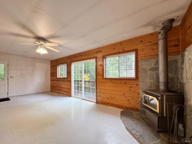 5083 Dry Creek Rd, Napa, CA 94558