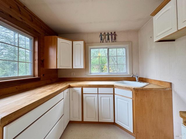 5083 Dry Creek Rd, Napa, CA 94558