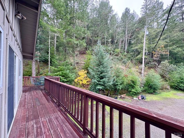 5083 Dry Creek Rd, Napa, CA 94558