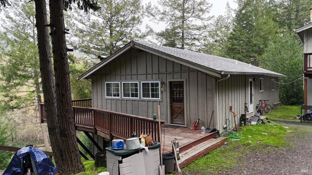 5083 Dry Creek Rd, Napa, CA 94558