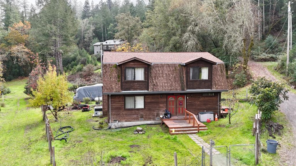 5083 Dry Creek Rd, Napa, CA 94558