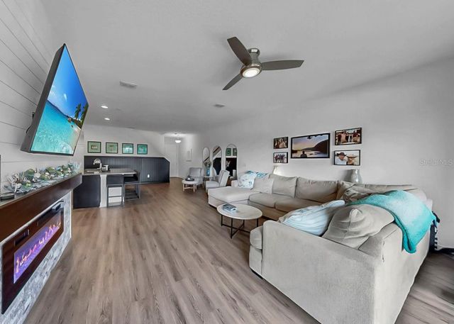 10212 NEWEL VALLEY LOOP, Riverview, FL 33569