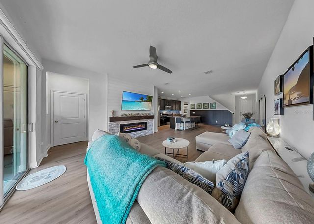 10212 NEWEL VALLEY LOOP, Riverview, FL 33569