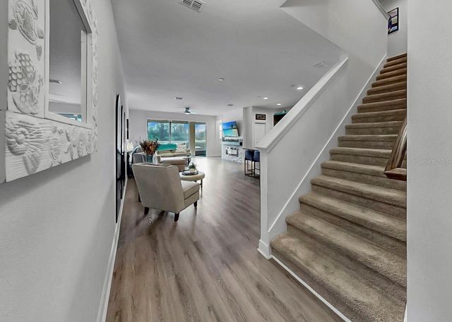 10212 NEWEL VALLEY LOOP, Riverview, FL 33569