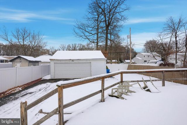 1369 SCHOOL LN, Bensalem, PA 19020