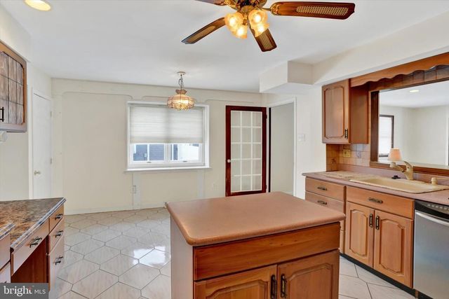 1369 SCHOOL LN, Bensalem, PA 19020