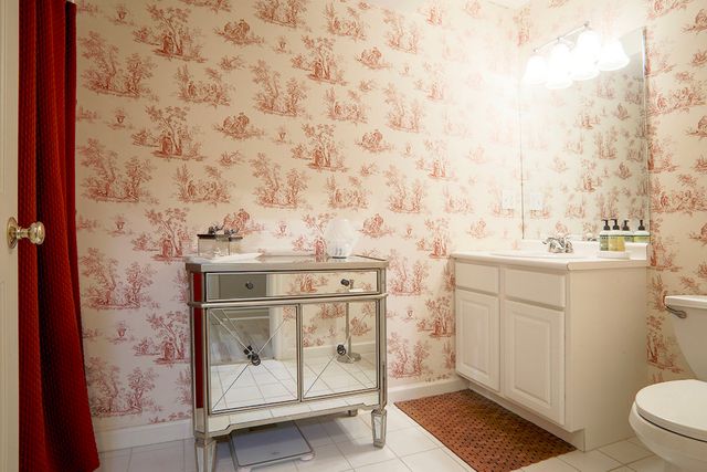 Address unavailable.