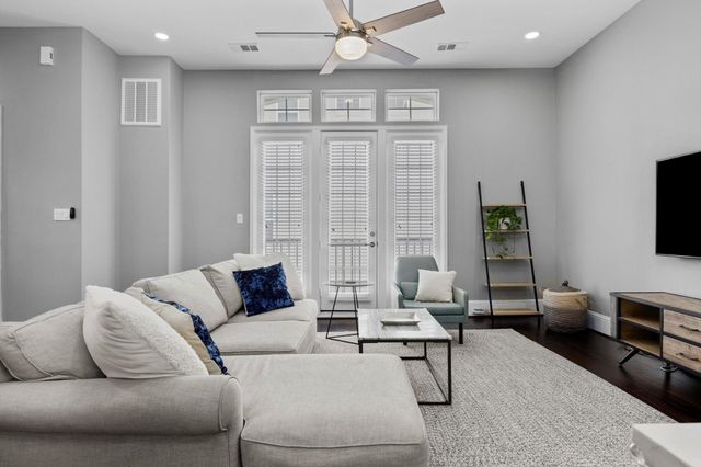 2120 Genesee Street, Houston, TX 77006