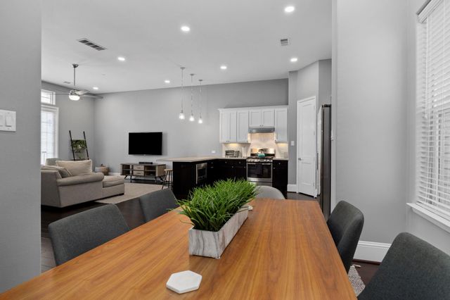 2120 Genesee Street, Houston, TX 77006