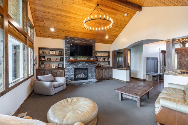 2808 W Horizon Ridge Ln, Spokane, WA 99208