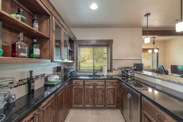 2808 W Horizon Ridge Ln, Spokane, WA 99208