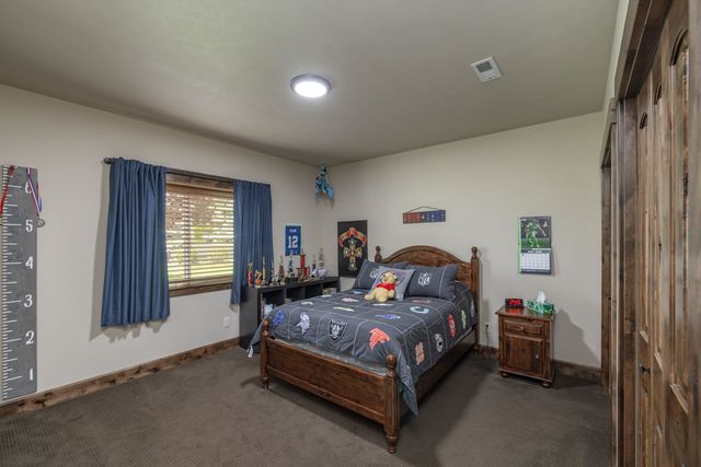 2808 W Horizon Ridge Ln, Spokane, WA 99208